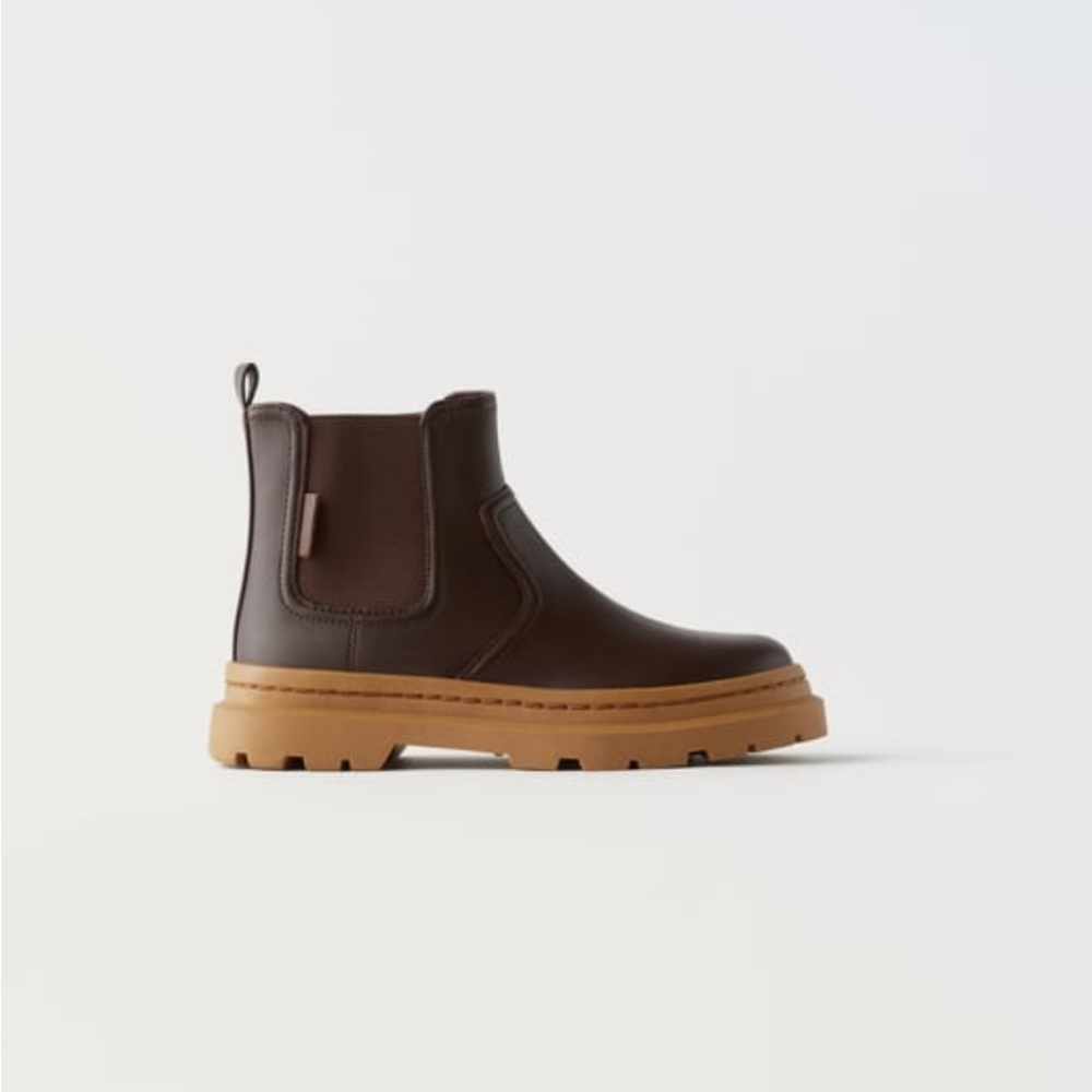 Brand New, never worn Zara chocolate brown girls boots